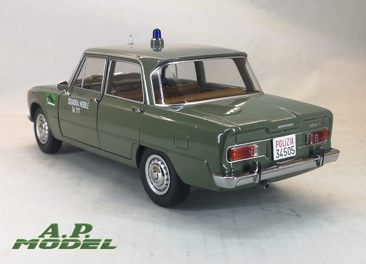 modellino auto polizia scala 1/18 alfa romeo giulia ti del 1963 modellini mitica