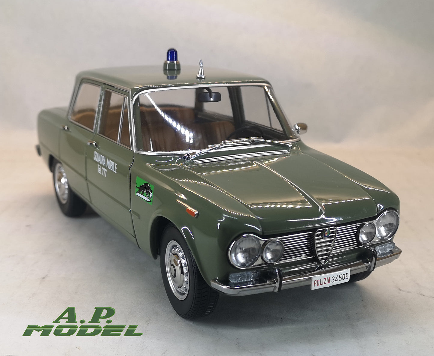 modellino auto polizia scala 1/18 alfa romeo giulia ti del 1963 modellini mitica