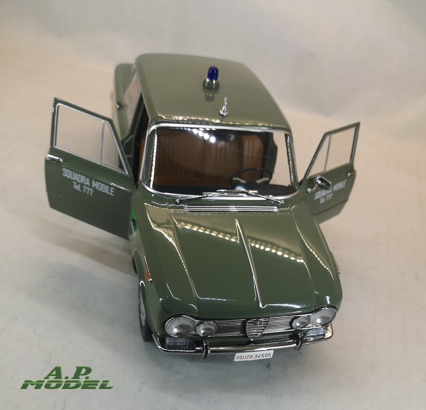 modellino auto polizia scala 1/18 alfa romeo giulia ti del 1963 modellini mitica