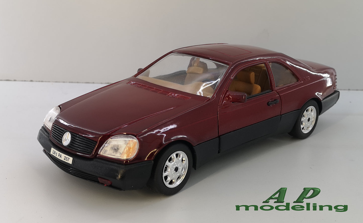 modellino auto scala 1/18 Mercedes Benz S600 coupè modellini vintage obsoleto