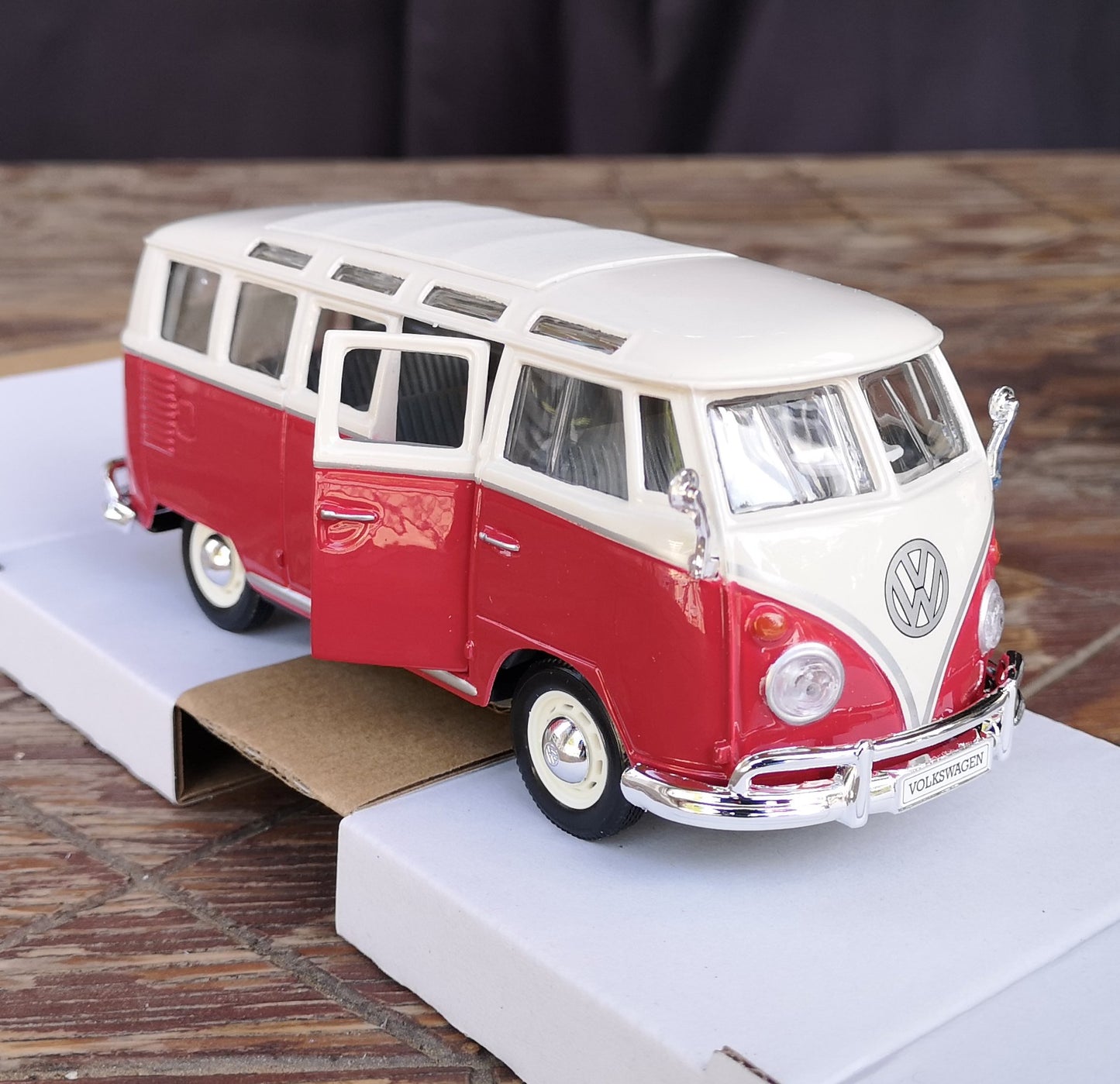 modellino scala 1/25 Volkswagen t1 samba van modellini per collezioni vw 1/24