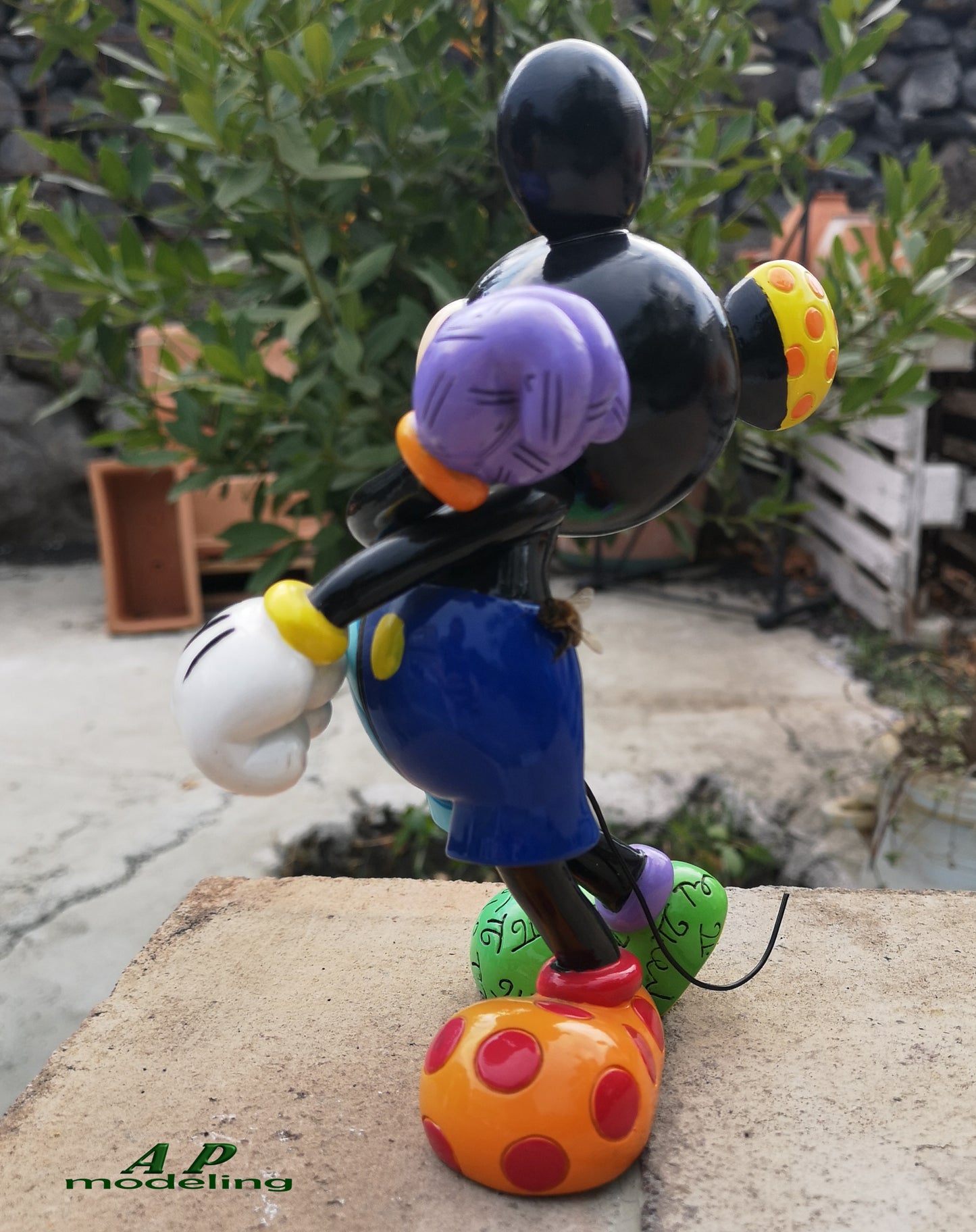 Personaggi da collezione 3D Disney Topolino in resina da esposizione