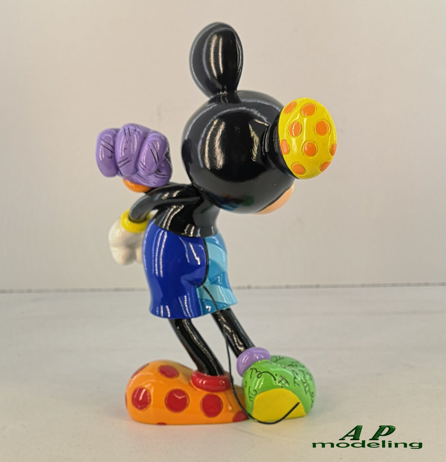 Personaggi da collezione 3D Disney Topolino in resina da esposizione