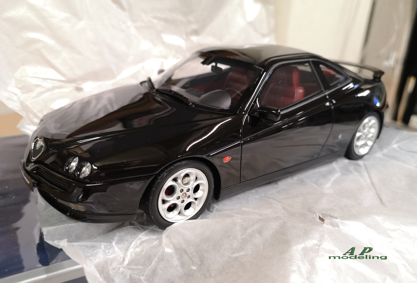 modellino auto 1/18 alfa romeo gtv modellini da collezione in resina otto mobile