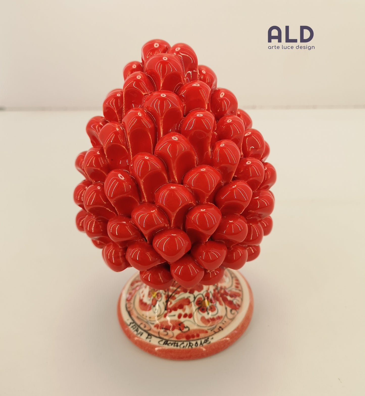 Pigna in ceramica di Caltagirone soprammobile portafortuna rosso H 15cm