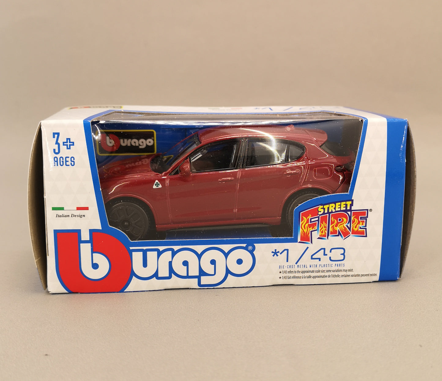 modellino auto 1:43 alfa romeo stelvio macchinina da collezione della bburago rosso