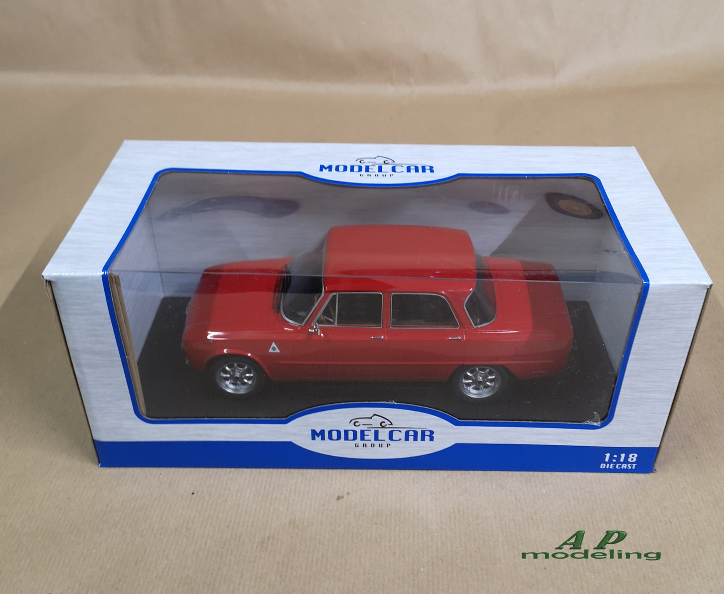 modellino auto scala 1/18 alfa romeo giulia nuova super del 1974 modellini