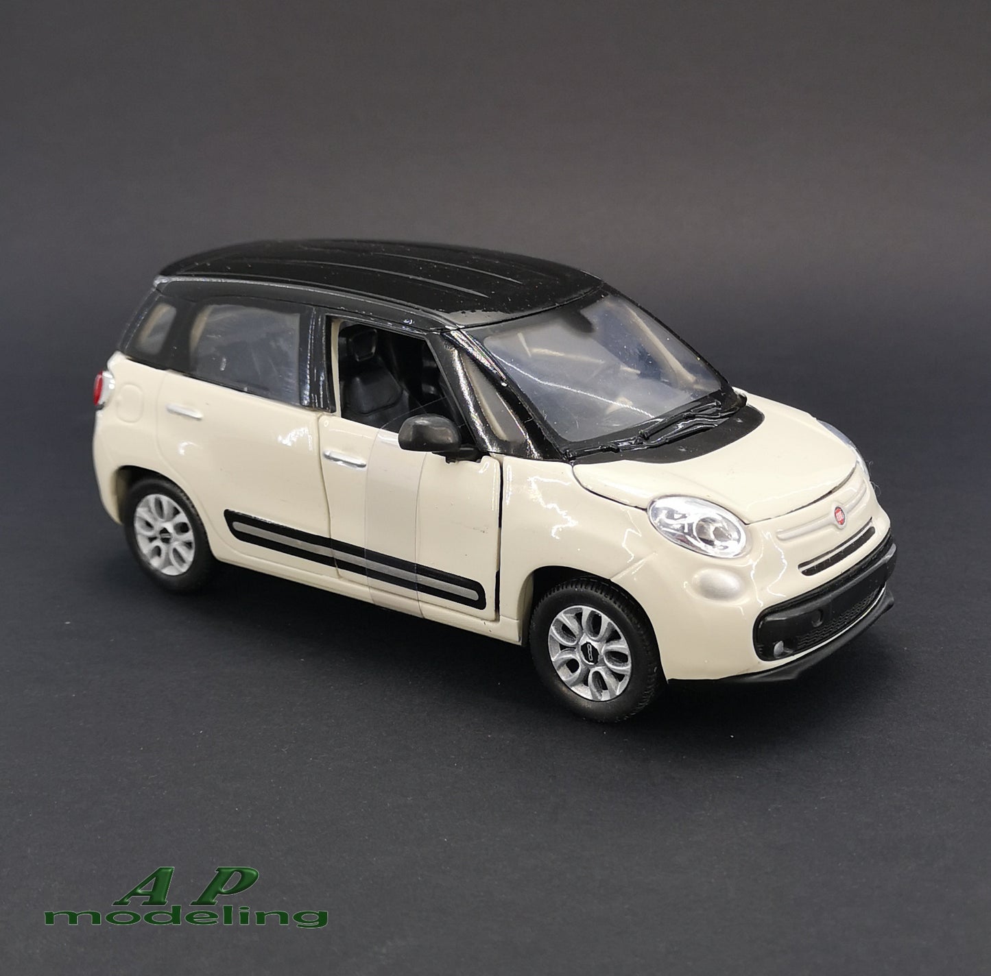 modellino auto scala 1/24 fiat 500 l cinquecento modellini collezione welly