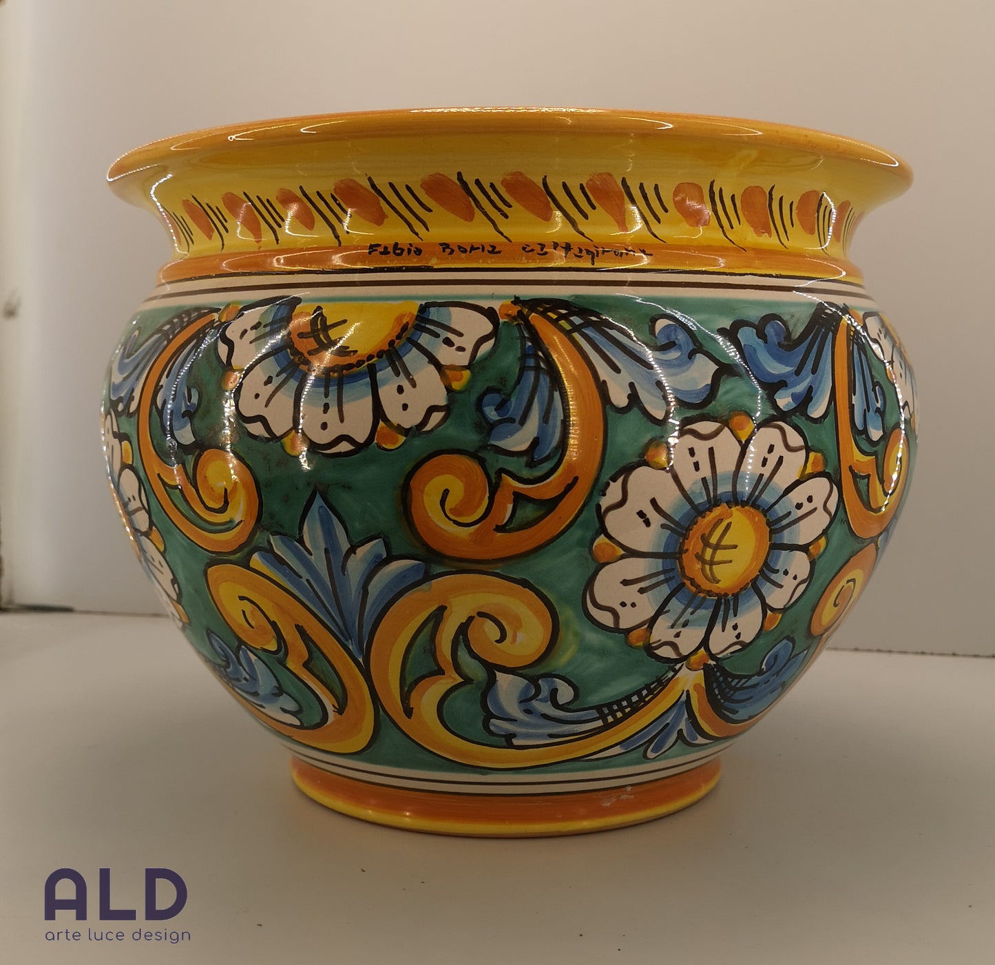 Vaso porta piante in ceramica di Caltagirone cachepot da giardino fantasia fiori