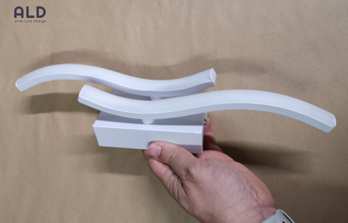 Applique led bianco lampada da parete doppia emissione 9w 3 tonalità luce