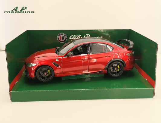 modellino auto scala 1/18 alfa romeo giulia GTAm modellini da collezione bburago