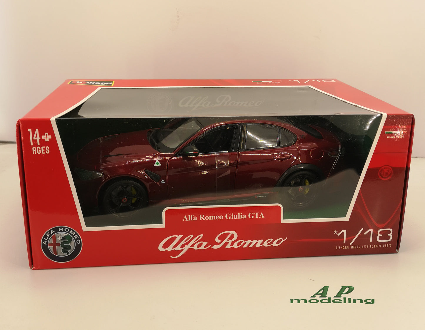 modellino alfa romeo giulia GTA modellini auto scala 1/18 da collezione bburago