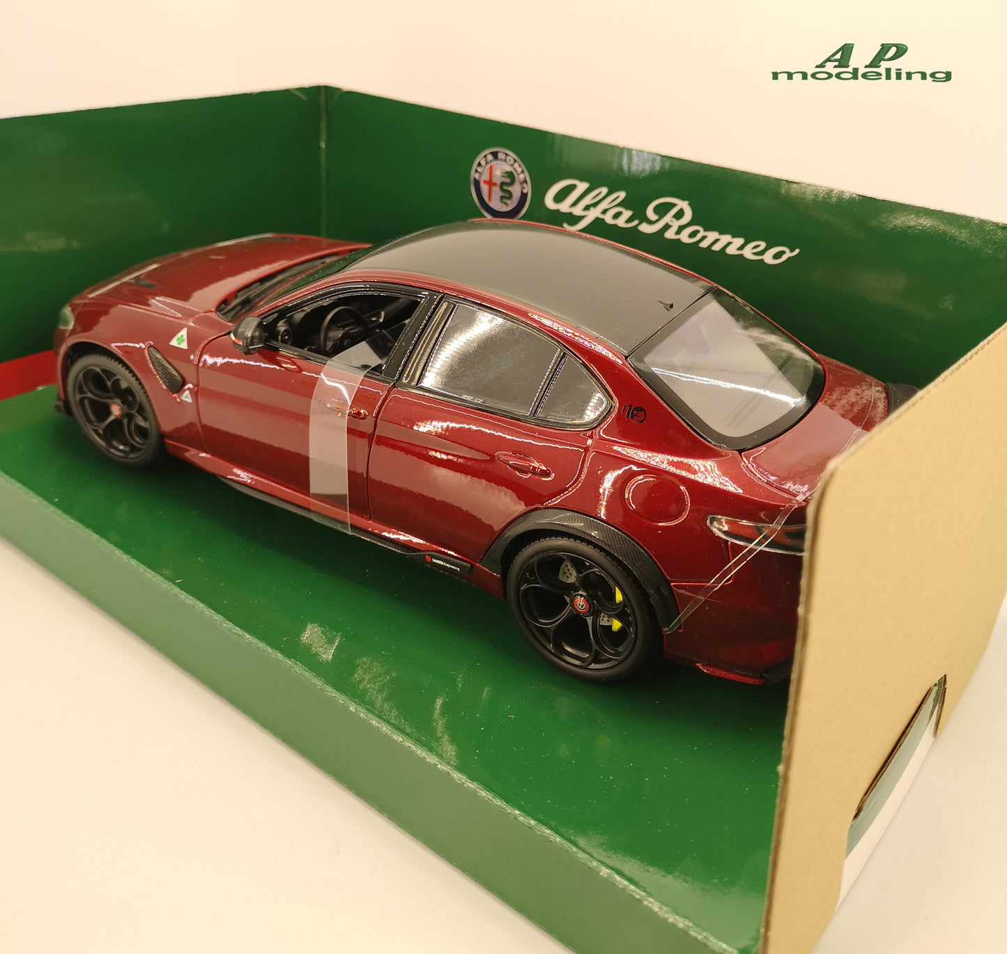 modellino alfa romeo giulia GTA modellini auto scala 1/18 da collezione bburago