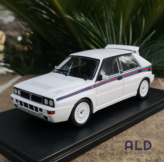modellino auto scala 1/24 lancia delta hf integrale della white box modellini