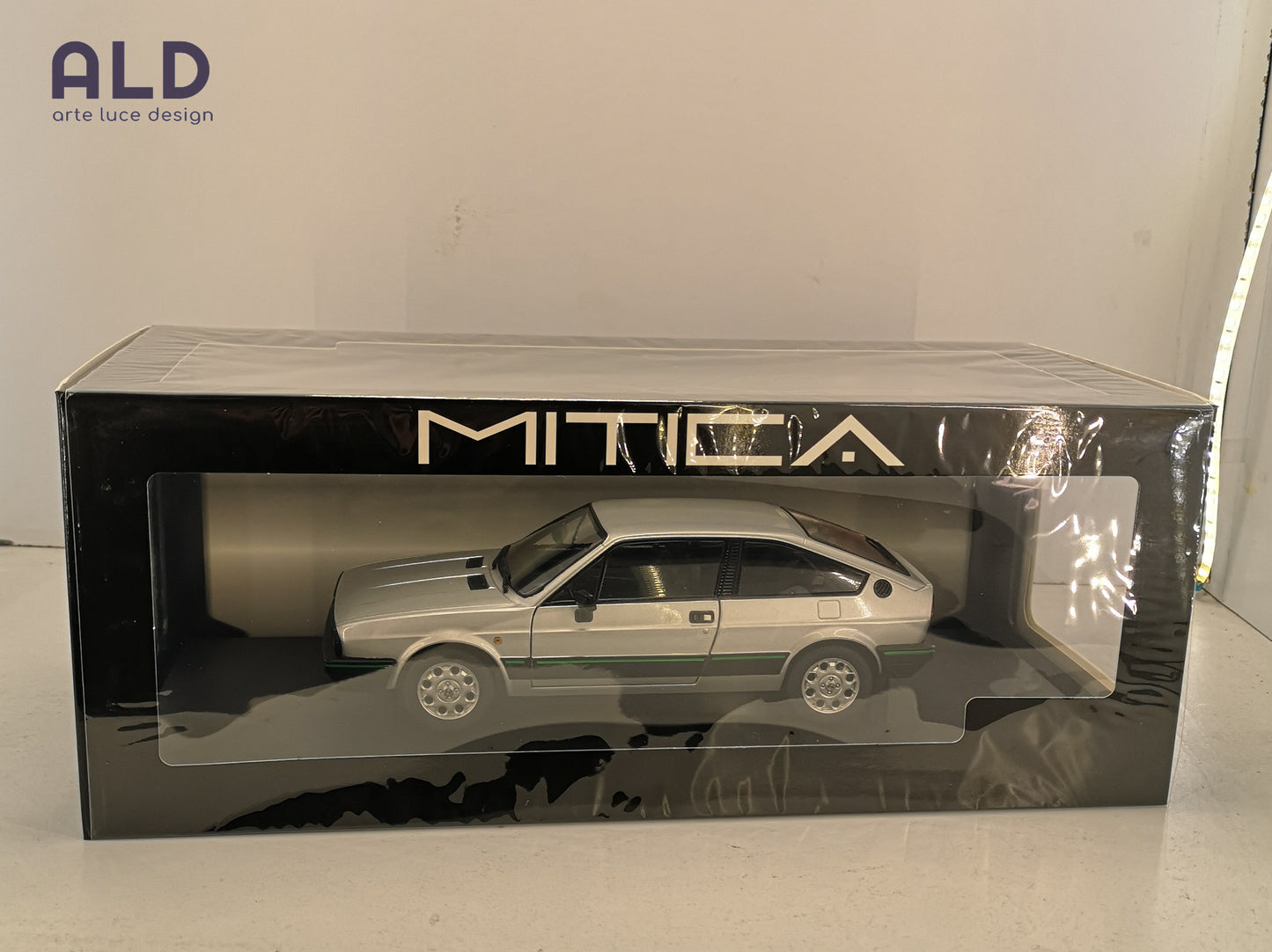 modellino auto scala 1/18 ALFA ROMEO SPRINT 1.5 QUADRIFOGLIO VERDE modellini