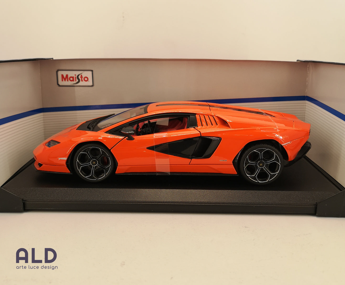 modellino auto scala 1/18 lamborghini countach lpi 800-4 modellini della maisto