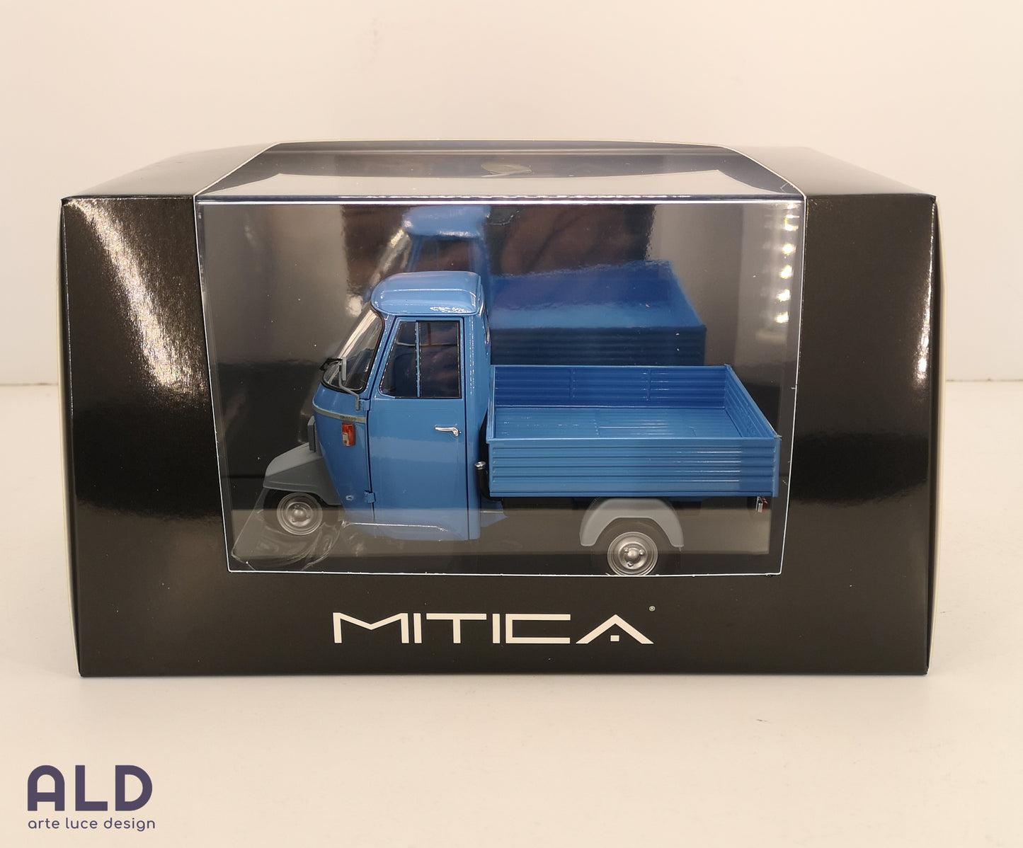 modellino ape piaggio 501 scala 1/18 modellini motocarro da collezione mitica