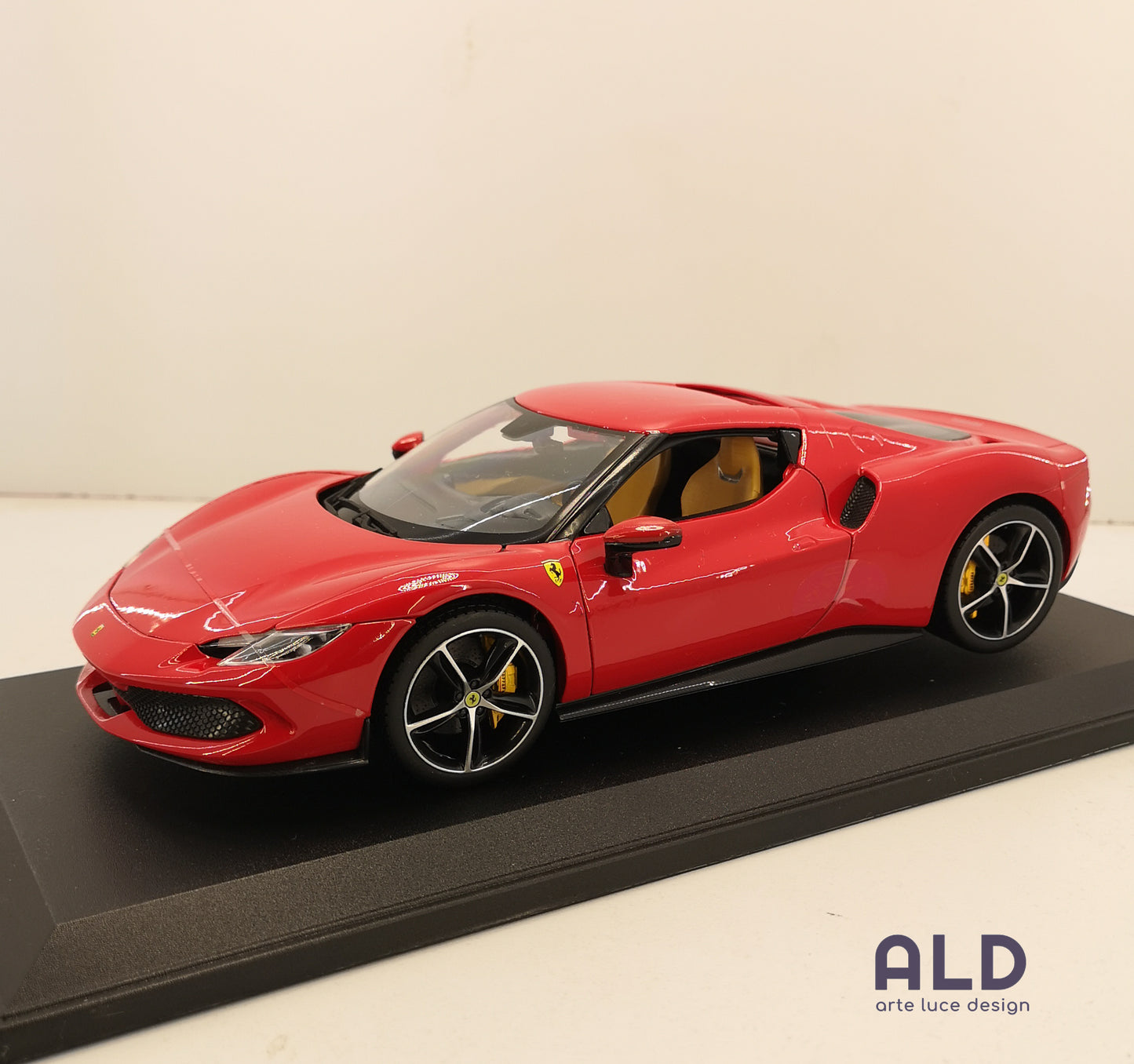 modellino auto scala 1/18 ferrari 296 gtb modellini da collezione bburago