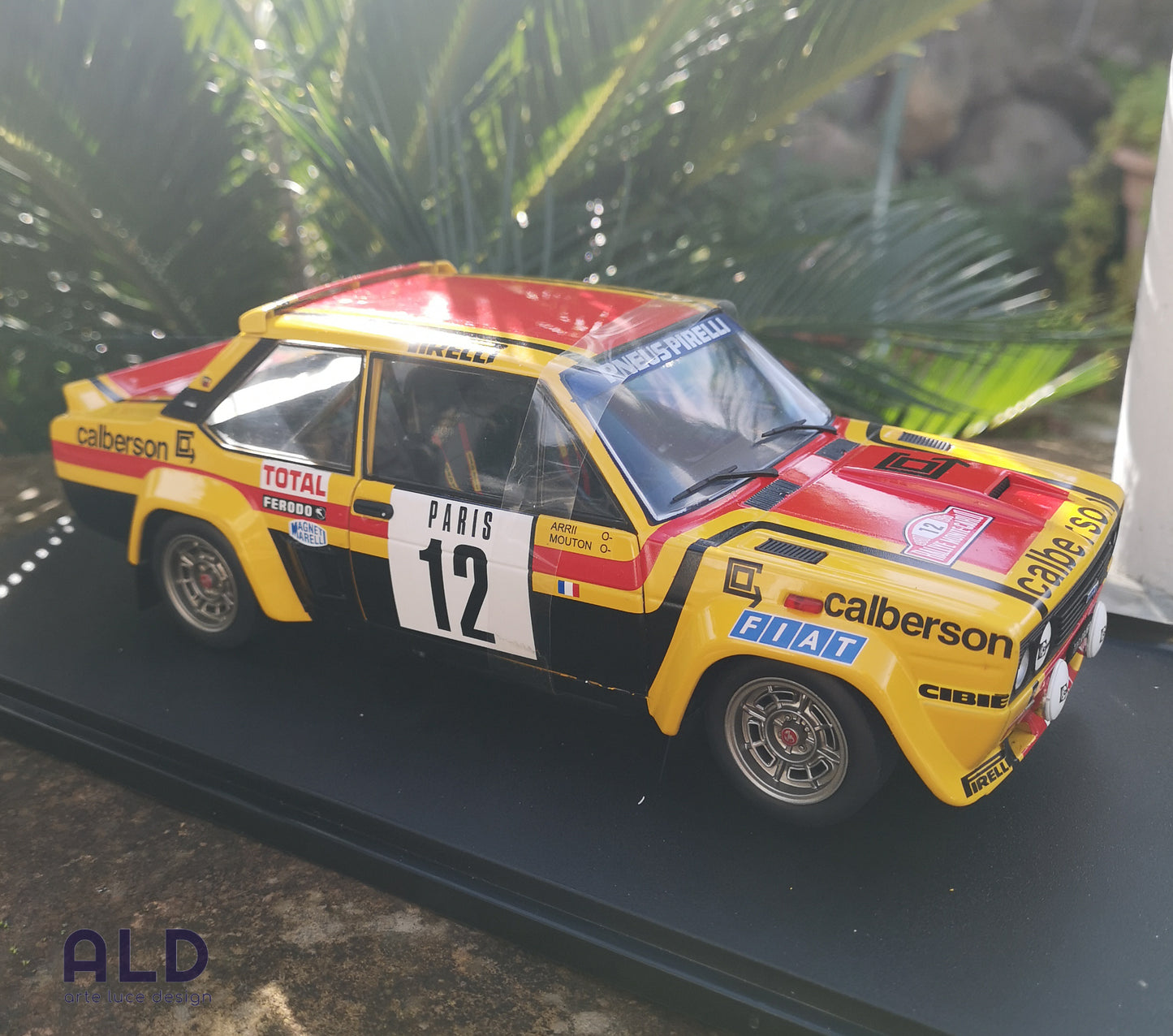 modellino auto scala 1/18 FIAT 131 abarth rallye montecarlo 1980 della solido
