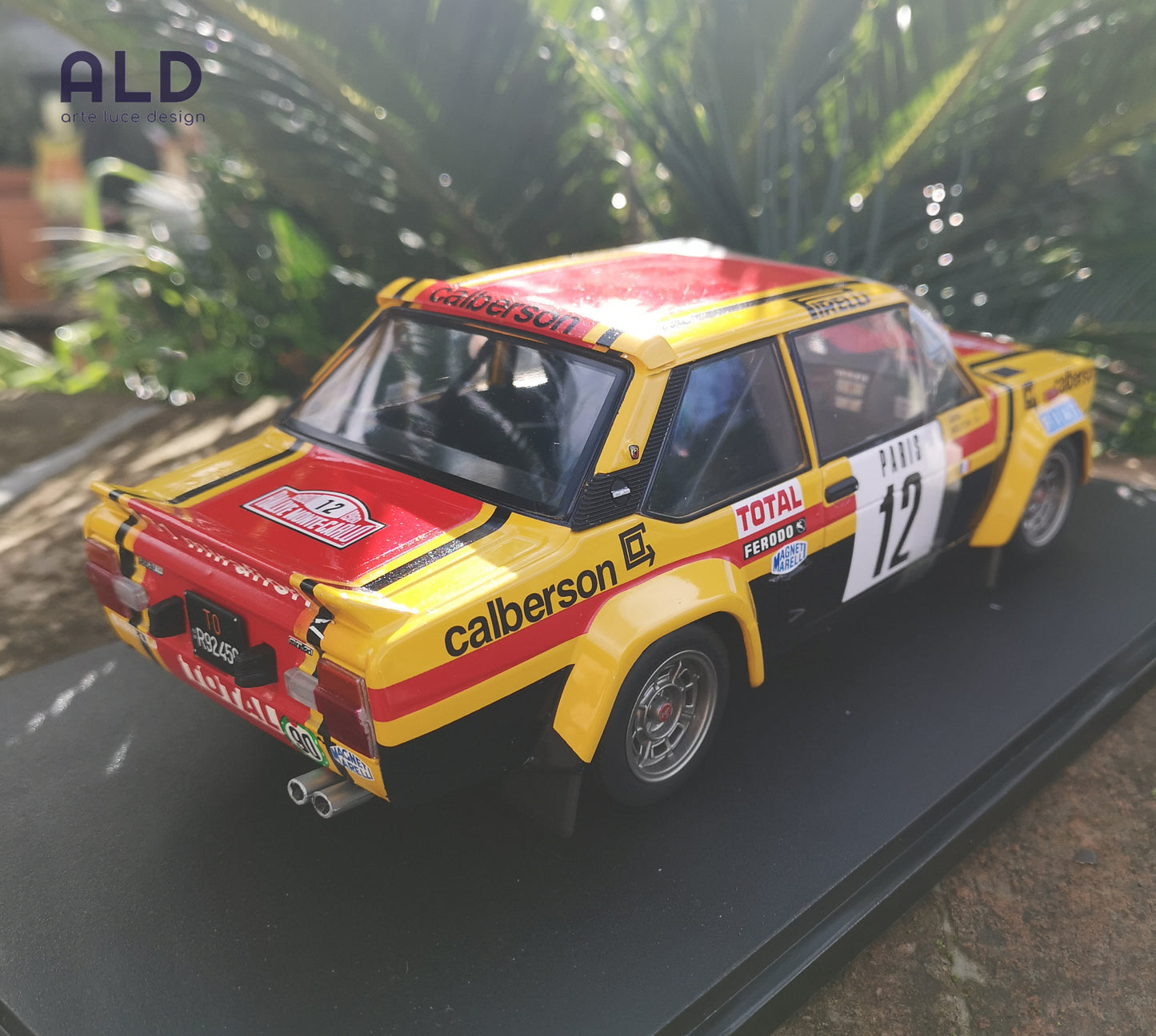 modellino auto scala 1/18 FIAT 131 abarth rallye montecarlo 1980 della solido