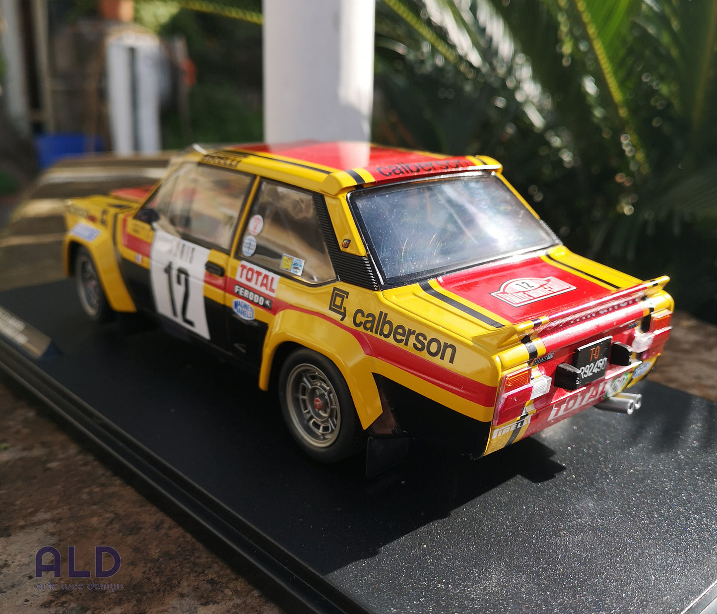 modellino auto scala 1/18 FIAT 131 abarth rallye montecarlo 1980 della solido