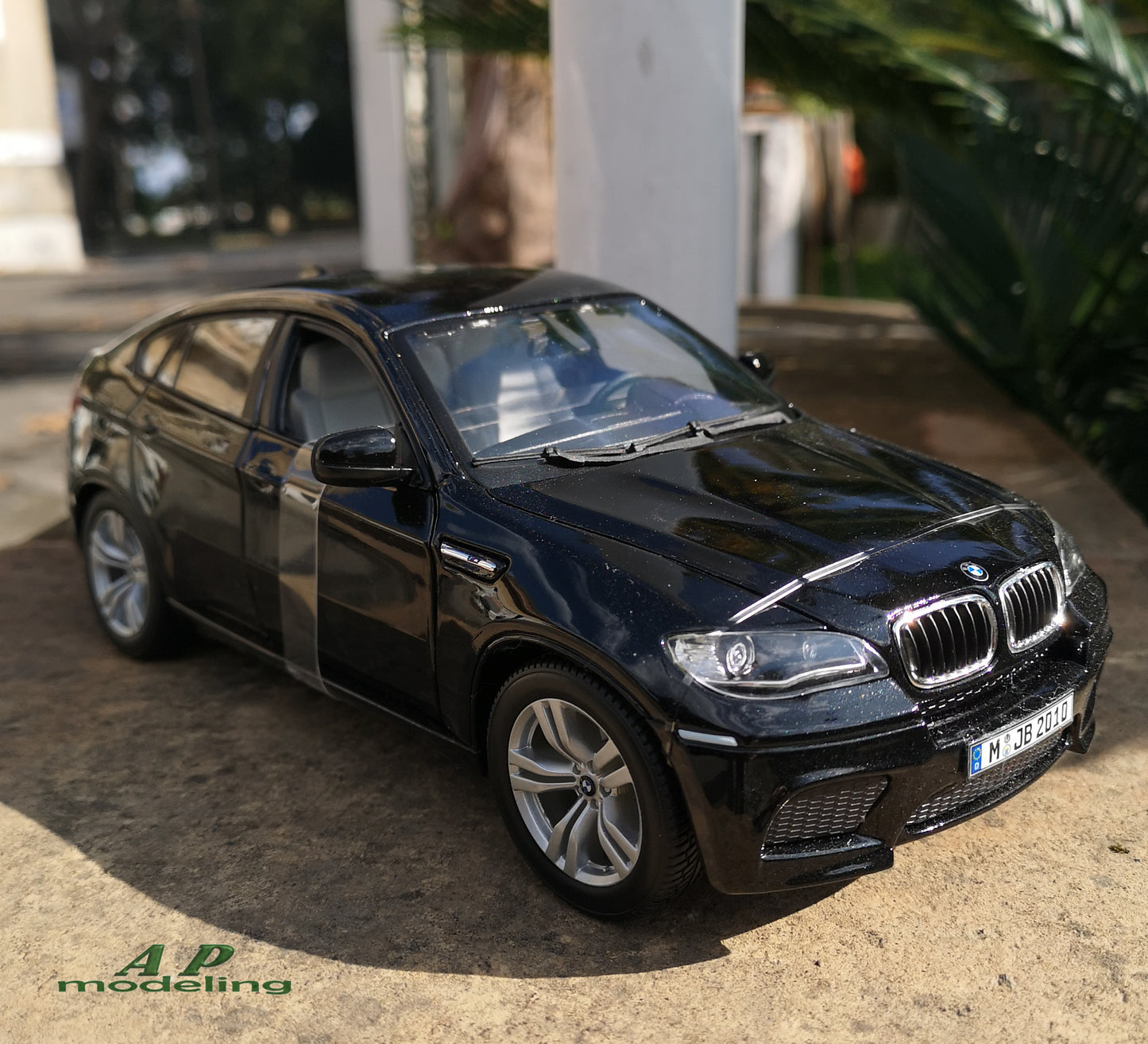 modellino auto scala 1/18 suv bmw x6 M modellini da collezione della bburago