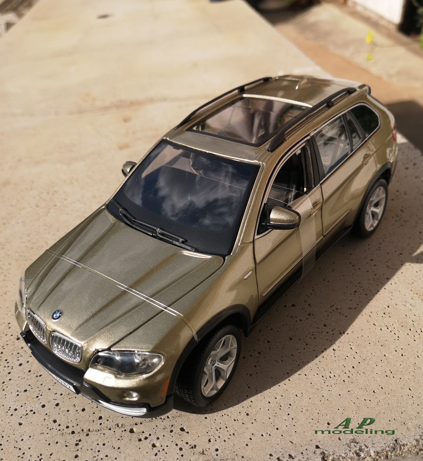 modellino auto scala 1/18 suv bmw x5 modellini da collezione della bburago