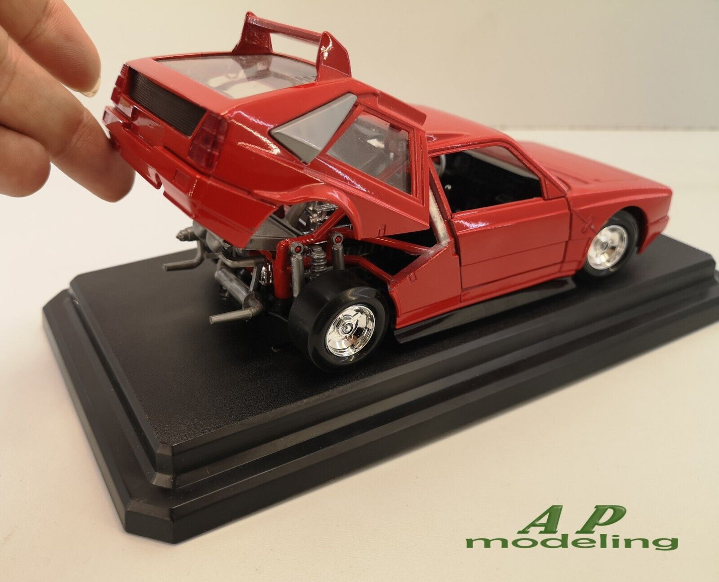 modellino auto scala 1/24 lancia delta s4 modellini obsoleti bburago die cast