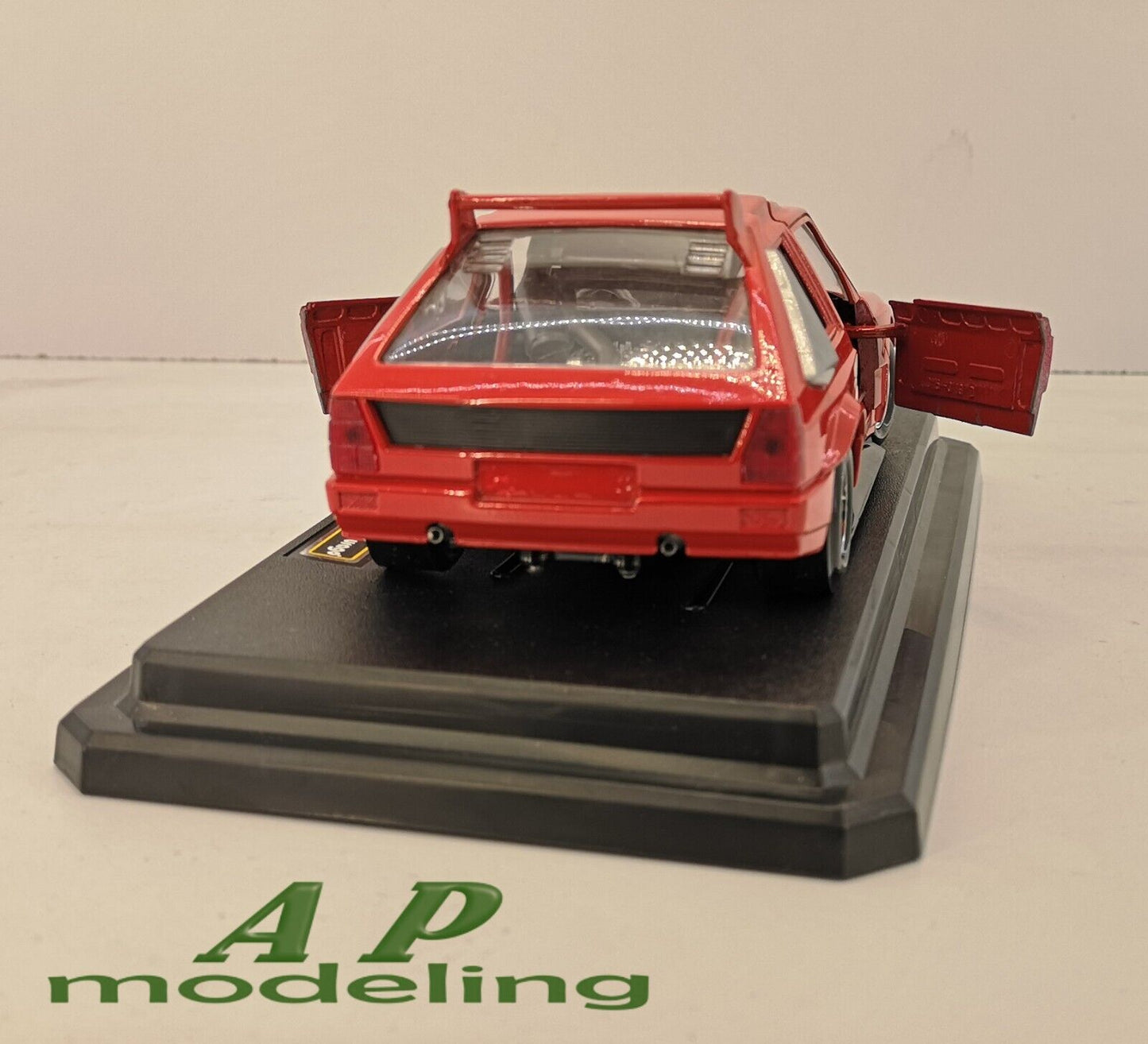 modellino auto scala 1/24 lancia delta s4 modellini obsoleti bburago die cast