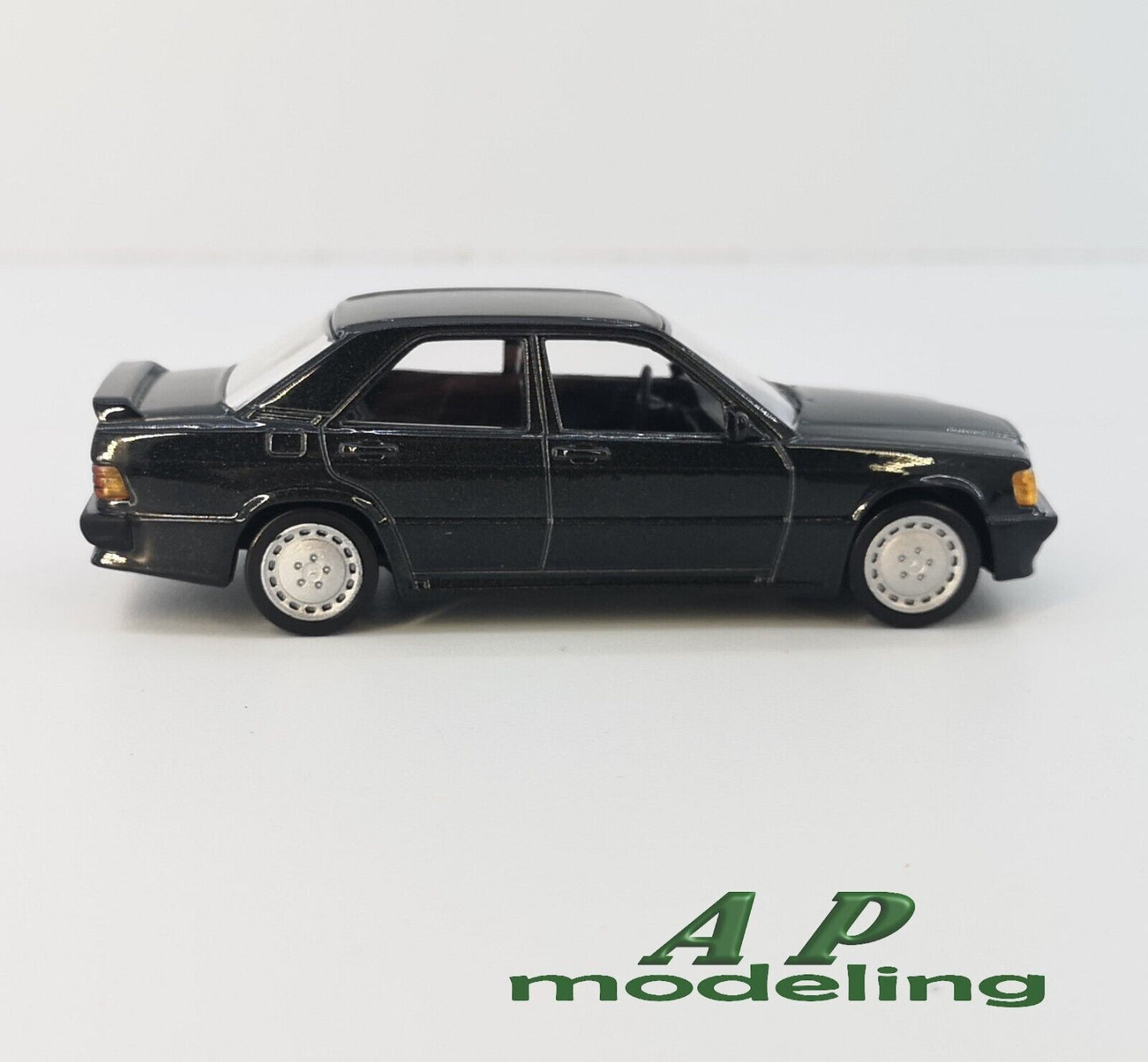 modellino auto scala 1/43 mercedes 190e 2.3 modellini die cast della norev