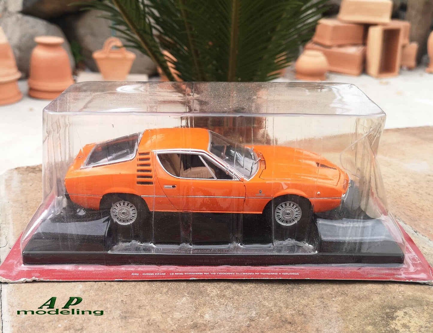 modellino auto 1/24 alfa romeo Montreal del 1970 modellini vintage collezione usato