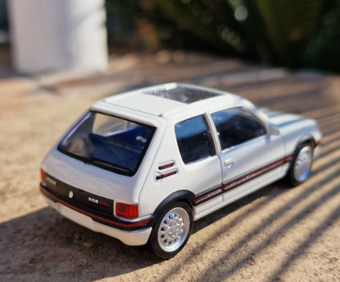 Peugeot 205 GTi modellini da collezione della Norev modellino auto scala 1/43
