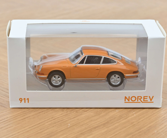 modellino auto scala 1/43 Porsche 911 Bahama Yellow modellini collezione Norev