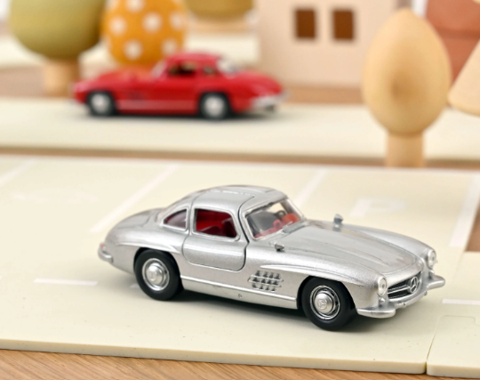 modellino auto 1/43 Mercedes 300SL grigia modellini da collezione della Norev