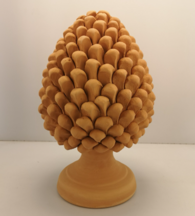 pigna siciliana in terracotta grezza da arredamento soprammobile portafortuna