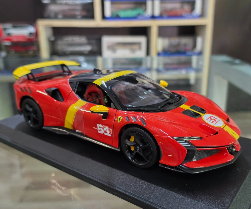 modellino auto scala 1/18 Ferrari sf90 xx stradale modellini da collezione