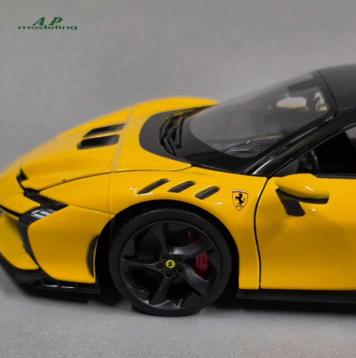 modellino auto 1/18 Ferrari sf90 xx stradale gialla modellini da collezione burago