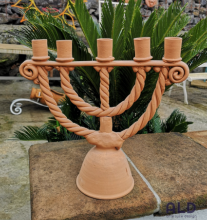 Candelabro in terracotta grezza rossa portacandele artigianale a 5 braccia