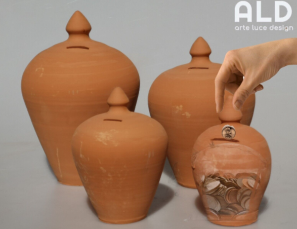 Salvadanaio vintage in Terracotta Portamonete Artigianale Altezza 24cm