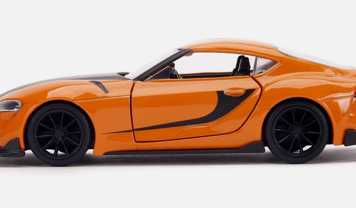 modellino auto scala 1:32 Toyota GR Supra 25 anni anniversario Fast&Furious