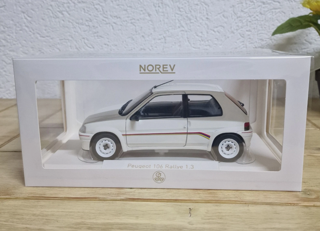 modellino auto scala 1/18 Peugeot 106 rallye 1.3 modellini norev