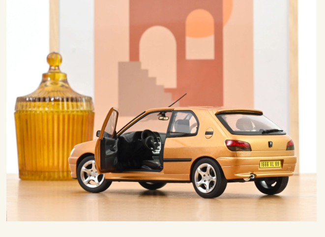 modellino auto scala 1/18 Peugeot 306 S16 oro modellini della norev