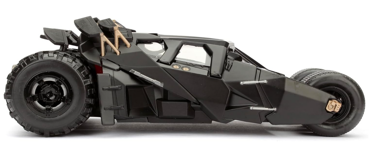 modellino auto scala 1/24 Batmobile con Batman della Jada modellini collezione