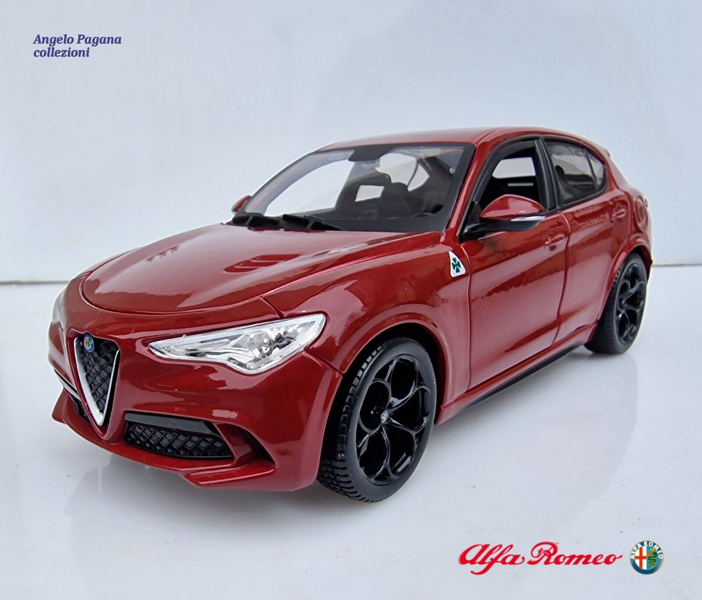 auto modellino 1:24 alfa romeo Stelvio quadrifoglio bburago modello statico 1/24