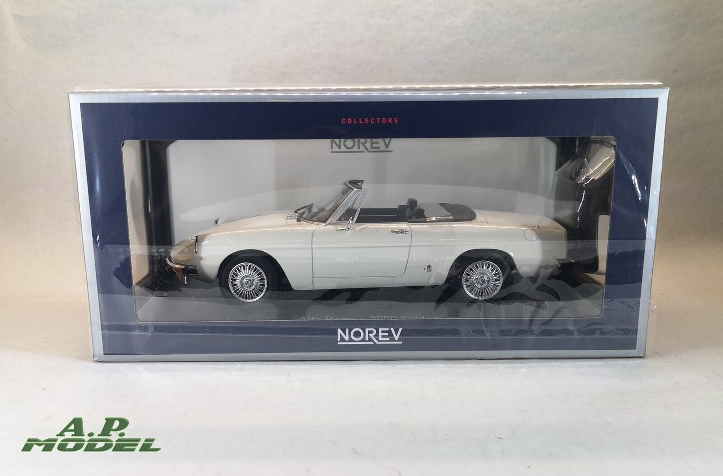 modellino auto 1:18 alfa romeo duetto 2000 spider del 1978 della norev die cast