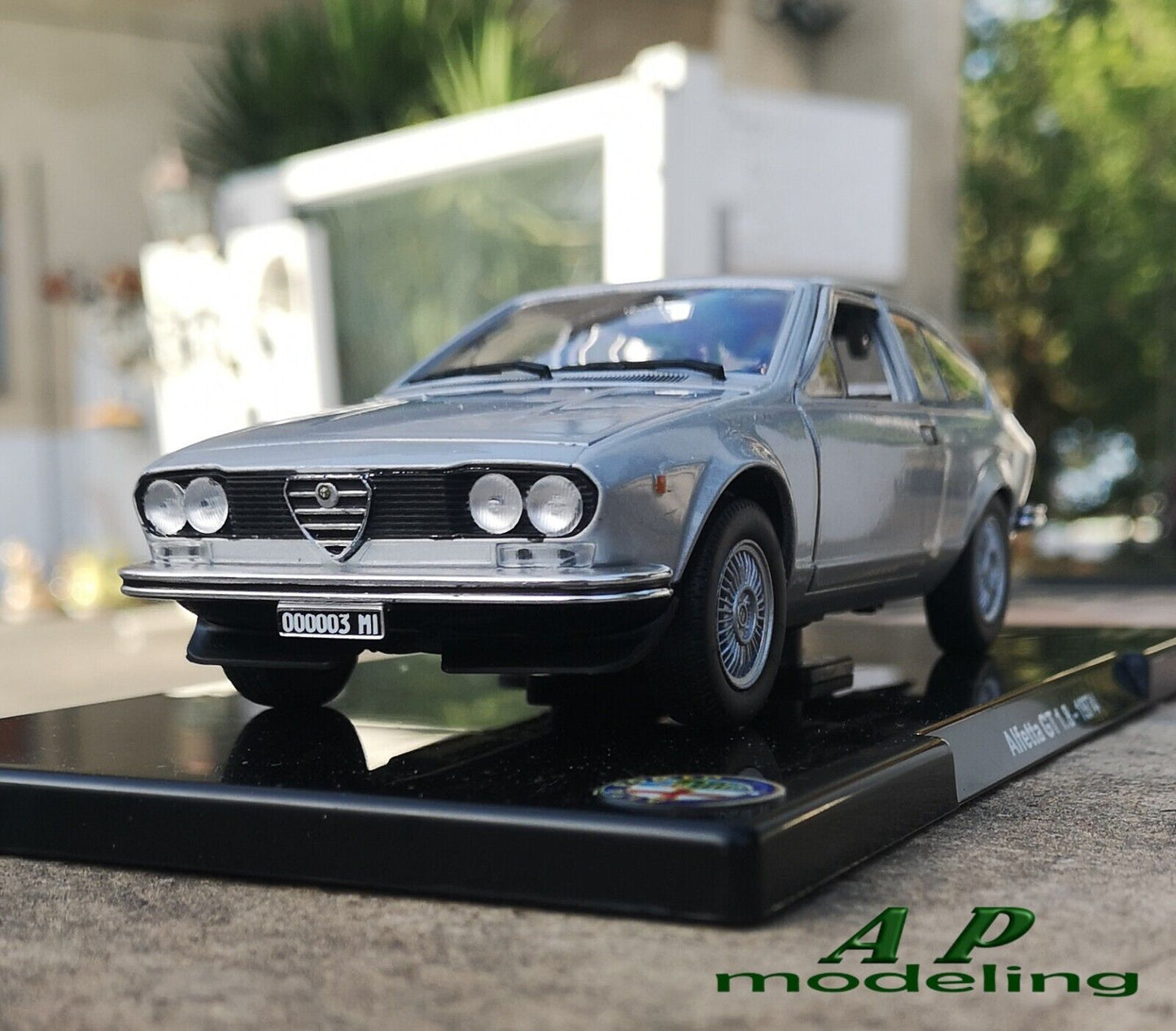 modellino auto 1/24 alfa romeo alfetta GT 1.8 del 1974 modellini vintage usato