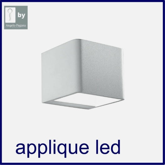 Applique LED parete interno cubico in alluminio per arredamento moderno
