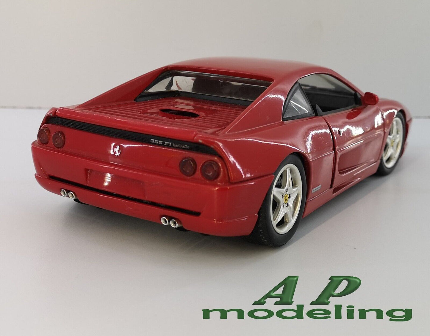 modellino ferrari f 355 scala 1/18 obsoleto usato modellini auto da collezione