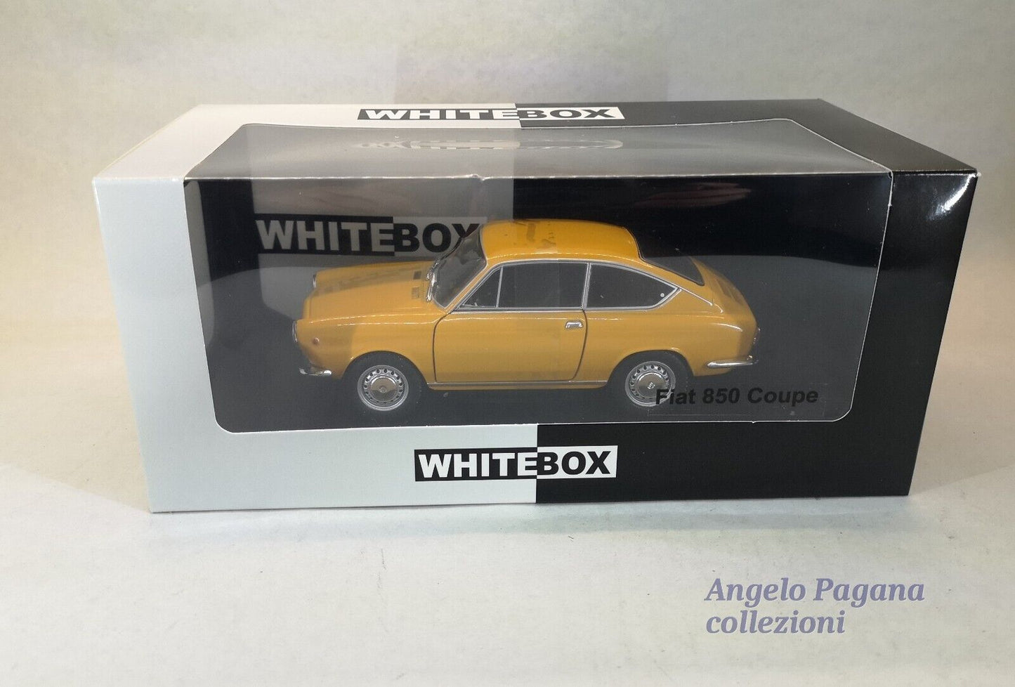 modellino auto 1/24 fiat 850 coupe macchine vintage die cast della whitebox