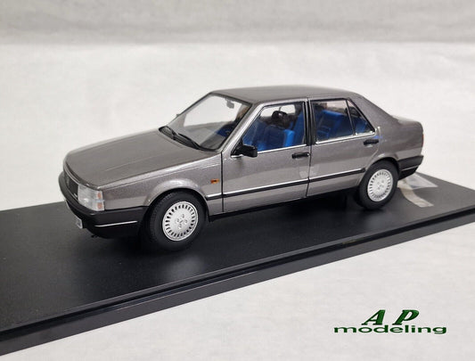 modellino auto 1/18 fiat croma 2.4 TD del 1985 modellini da collezione die cast